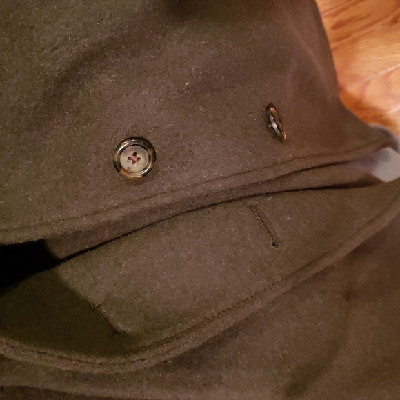 Women's coat. - Picture 5 of 5